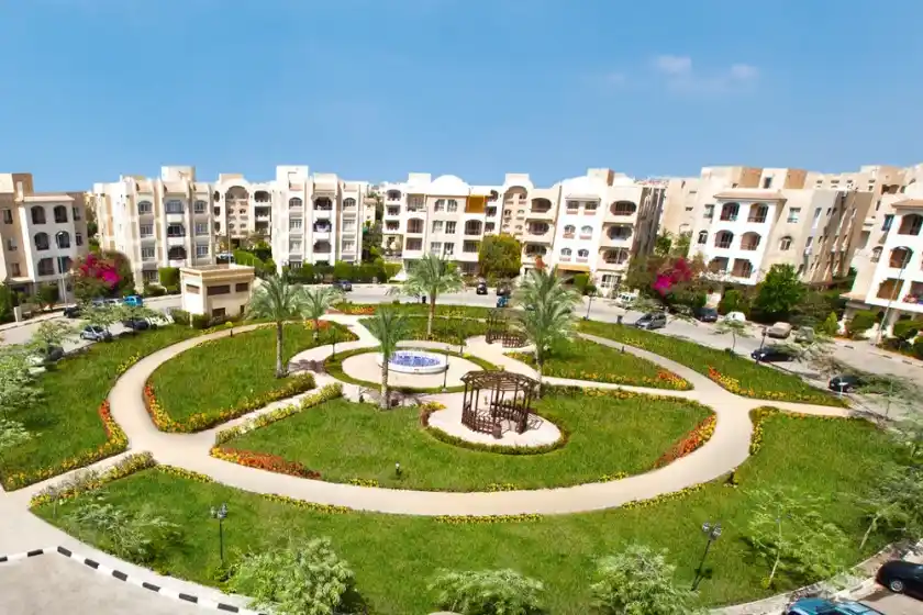 كمبوند بيفرلي هيلز الشيخ زايد أرقى كمبوندات الحزام الأخضر